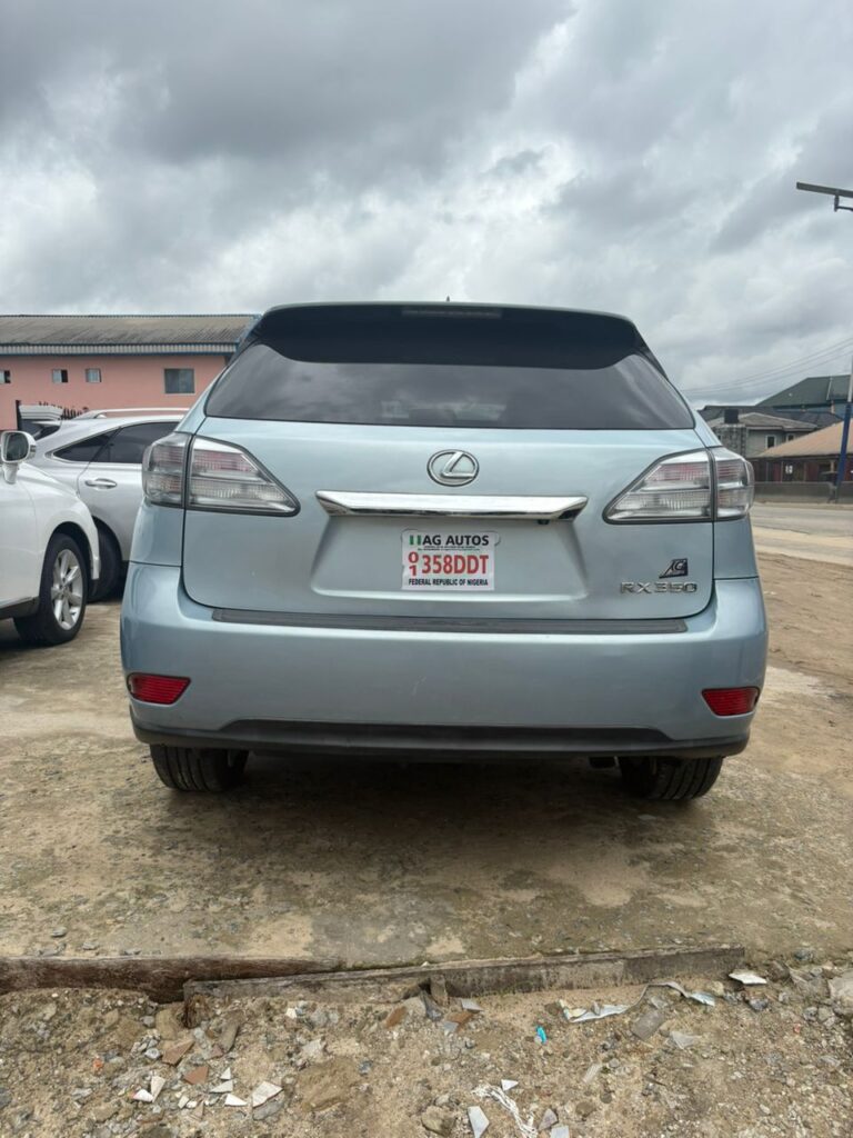 LEXUS RX 350 2011b 768x1024