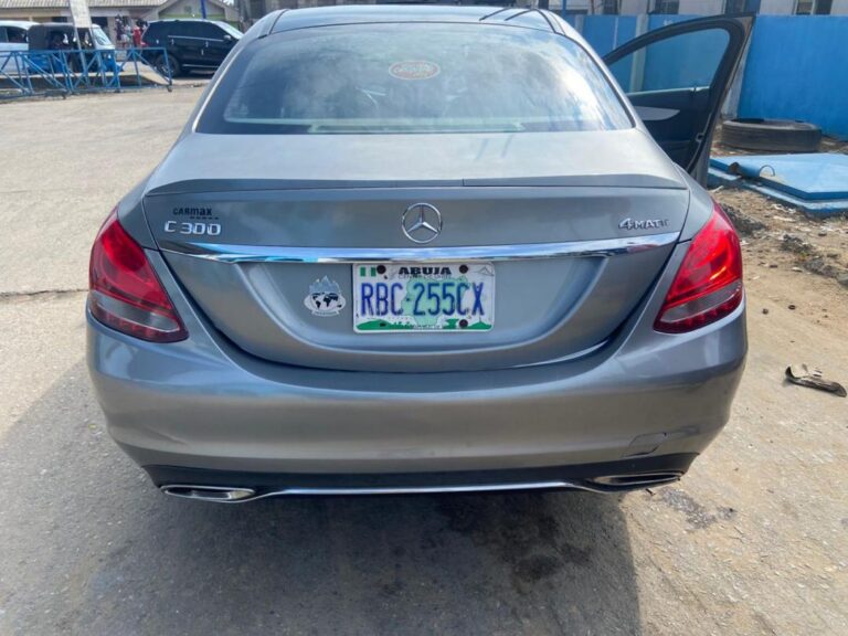 Benz C 300 2016 a 768x576